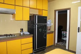 Casa Comercial com 3 Quartos para alugar, 127m² no Centro, Jacareí - Foto 8