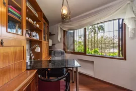 Casa com 3 Quartos à venda, 323m² no Três Figueiras, Porto Alegre - Foto 15