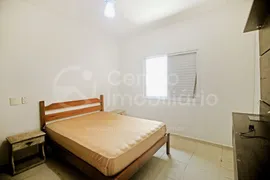 Casa com 3 Quartos à venda, 156m² no Jardim Marcia, Peruíbe - Foto 14