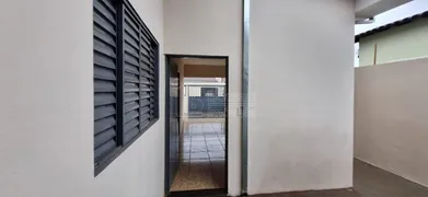 Casa com 3 Quartos à venda, 130m² no Jardim Roberto Selmi Dei, Araraquara - Foto 5