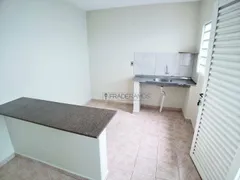 Casa com 1 Quarto para alugar, 50m² no Jardim América, Goiânia - Foto 12