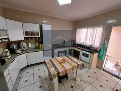 Casa com 3 Quartos à venda, 171m² no Jardim Abaete, Sorocaba - Foto 10