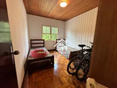 Casa com 3 Quartos à venda, 243m² no Jaguaribe, Campos do Jordão - Foto 15