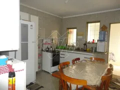 Casa com 3 Quartos à venda, 207m² no Jardim Roberto Selmi Dei, Araraquara - Foto 5