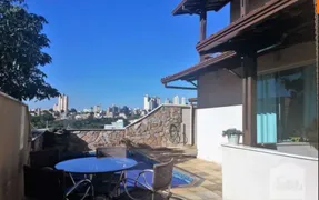 Casa com 4 Quartos à venda, 300m² no Nova Floresta, Belo Horizonte - Foto 1