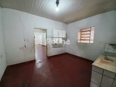 Casa com 2 Quartos à venda, 140m² no Saraiva, Uberlândia - Foto 6