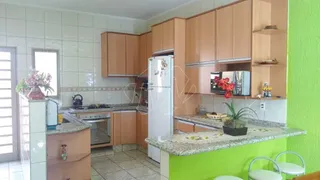 Casa com 3 Quartos à venda, 283m² no Centro, Araraquara - Foto 14