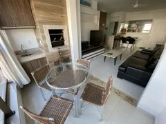 Apartamento com 2 Quartos para alugar, 75m² no Jurerê, Florianópolis - Foto 3