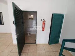 Galpão / Depósito / Armazém para alugar, 555m² no Santa Rosa, Uberlândia - Foto 10