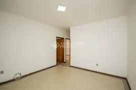 Apartamento com 3 Quartos para alugar, 70m² no Petrópolis, Porto Alegre - Foto 1