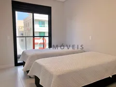 Apartamento com 2 Quartos para alugar, 74m² no Bombas, Bombinhas - Foto 9