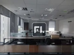 Conjunto Comercial / Sala para alugar, 226m² no Itaim Bibi, São Paulo - Foto 2