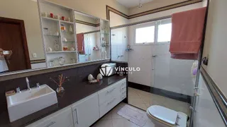 Casa de Condomínio com 4 Quartos à venda, 330m² no Jardim do Lago, Uberaba - Foto 33