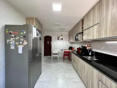 Casa com 4 Quartos à venda, 215m² no Golfe, Teresópolis - Foto 22