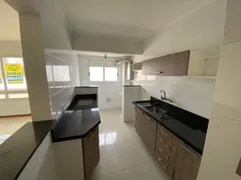 Apartamento com 2 Quartos à venda, 71m² no Passo da Areia, Porto Alegre - Foto 13