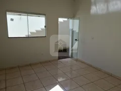 Casa com 2 Quartos à venda, 67m² no Jardim Holanda, Uberlândia - Foto 6