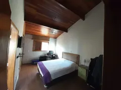 Casa de Condomínio com 3 Quartos à venda, 219m² no Granja Viana, Carapicuíba - Foto 33