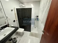 Casa com 5 Quartos à venda, 330m² no Manacás, Belo Horizonte - Foto 20