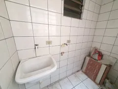 Apartamento com 3 Quartos para alugar, 60m² no Nucleo Habitacional Chico Mendes, Marília - Foto 11