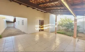 Casa com 3 Quartos à venda, 127m² no Sibipiruna, Araguari - Foto 1