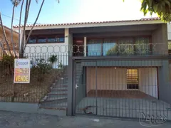 Casa com 3 Quartos à venda, 170m² no Vila Ipiranga, Porto Alegre - Foto 1
