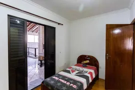 Sobrado com 5 Quartos à venda, 247m² no Vila Yolanda, Osasco - Foto 24