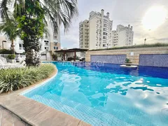 Apartamento com 2 Quartos para alugar, 80m² no Jardim Botânico, Porto Alegre - Foto 17
