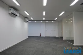 Loja / Salão / Ponto Comercial para alugar, 400m² no Pinheiros, São Paulo - Foto 7