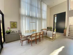 Casa de Condomínio com 3 Quartos à venda, 333m² no Jardins Monâco, Aparecida de Goiânia - Foto 2