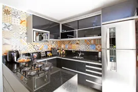 Apartamento com 2 Quartos à venda, 71m² no Jardim Planalto, Porto Alegre - Foto 3