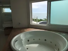 Sobrado com 4 Quartos à venda, 300m² no Praia do Estaleirinho, Balneário Camboriú - Foto 6