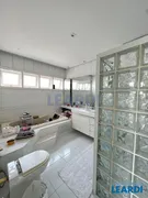 Casa de Condomínio com 3 Quartos à venda, 300m² no Alphaville, Santana de Parnaíba - Foto 8