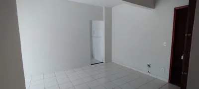 Apartamento com 2 Quartos para alugar, 60m² no Centro, São Gonçalo - Foto 13