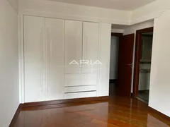 Apartamento com 4 Quartos para alugar, 370m² no Gleba Fazenda Palhano, Londrina - Foto 13