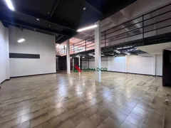 Loja / Salão / Ponto Comercial para alugar, 300m² no Jardim Agari, Londrina - Foto 10