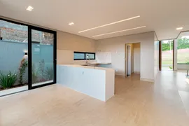 Casa de Condomínio com 3 Quartos à venda, 285m² no Jardins Barcelona, Senador Canedo - Foto 8