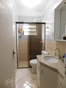 Apartamento com 2 Quartos à venda, 59m² no Vila Ipiranga, Porto Alegre - Foto 8