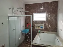 Casa com 3 Quartos à venda, 210m² no Condominio Residencial Tecoara, Taubaté - Foto 9