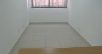 Apartamento com 1 Quarto para alugar, 50m² no Sé, São Paulo - Foto 4