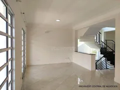 Casa de Condomínio com 3 Quartos à venda, 260m² no Granja Viana, Cotia - Foto 3