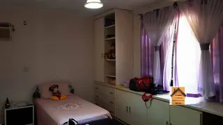 Casa de Condomínio com 3 Quartos à venda, 330m² no Alphaville, Santana de Parnaíba - Foto 19