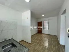 Apartamento com 2 Quartos para alugar, 75m² no Jardim Araxá, Marília - Foto 7