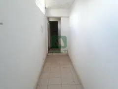 Galpão / Depósito / Armazém com 1 Quarto para alugar, 830m² no Daniel Fonseca, Uberlândia - Foto 8
