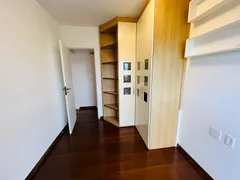 Apartamento com 4 Quartos para alugar, 159m² no Barra da Tijuca, Rio de Janeiro - Foto 11