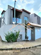 Casa com 3 Quartos à venda, 220m² no Jardim Aeroporto, Pouso Alegre - Foto 4