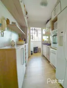 Apartamento com 2 Quartos à venda, 66m² no Cristal, Porto Alegre - Foto 4