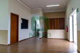 Casa Comercial com 1 Quarto à venda, 184m² no Vila Oswaldo, Uberlândia - Foto 4