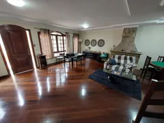 Casa com 4 Quartos à venda, 247m² no Alto, Teresópolis - Foto 2