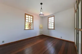 Casa com 4 Quartos à venda, 304m² no Belvedere, Belo Horizonte - Foto 20