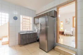 Casa com 2 Quartos à venda, 150m² no Vila Nova, Porto Alegre - Foto 9